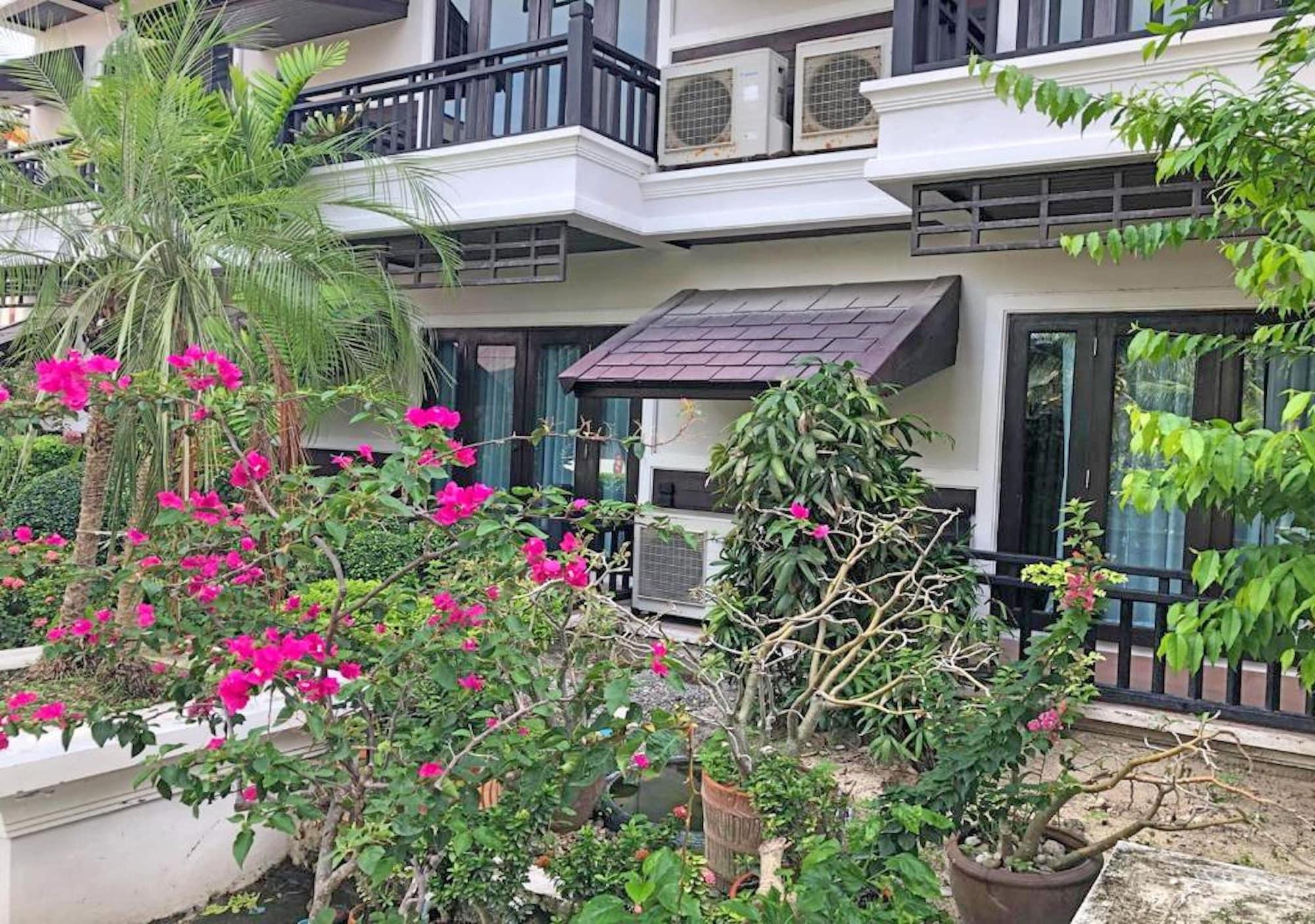 Phi Phi Andaman Legacy Resort Exterior photo