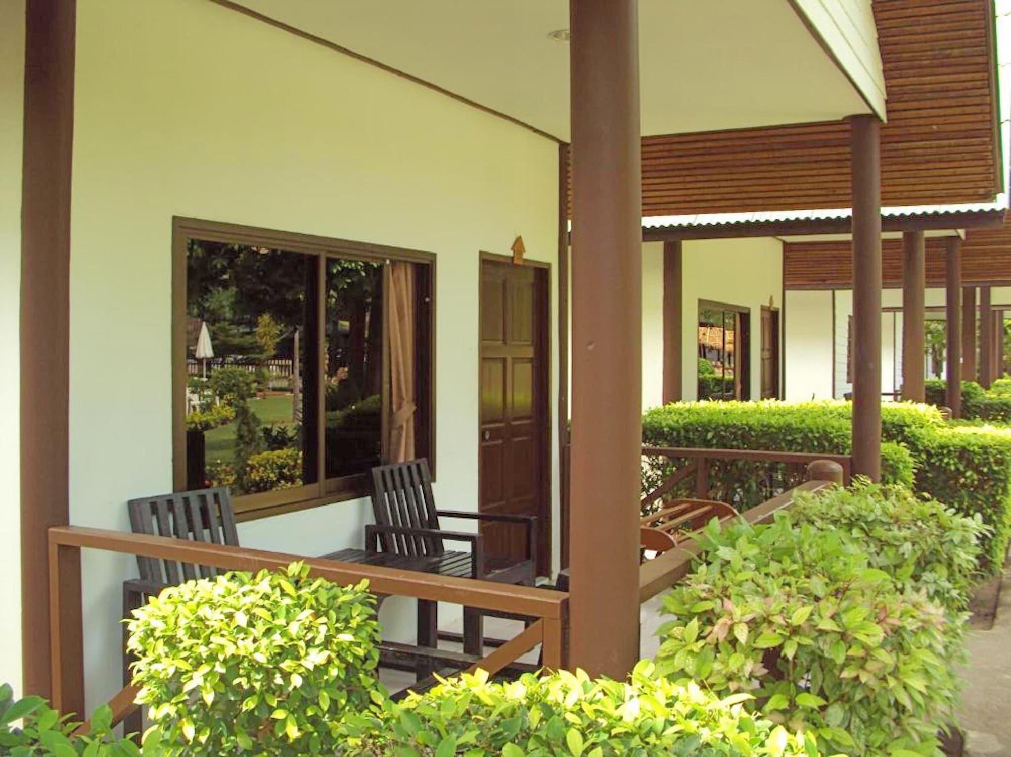 Phi Phi Andaman Legacy Resort Exterior photo