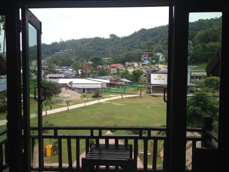 Phi Phi Andaman Legacy Resort Exterior photo