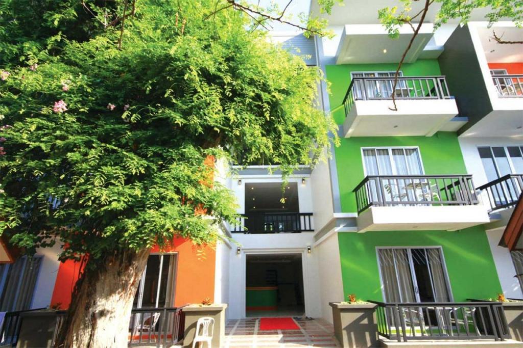 Phi Phi Andaman Legacy Resort Exterior photo