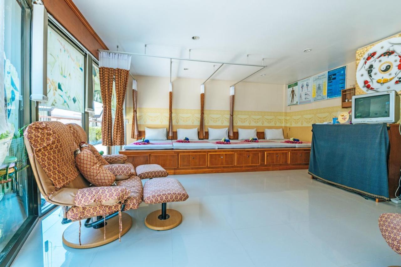 Phi Phi Andaman Legacy Resort Exterior photo